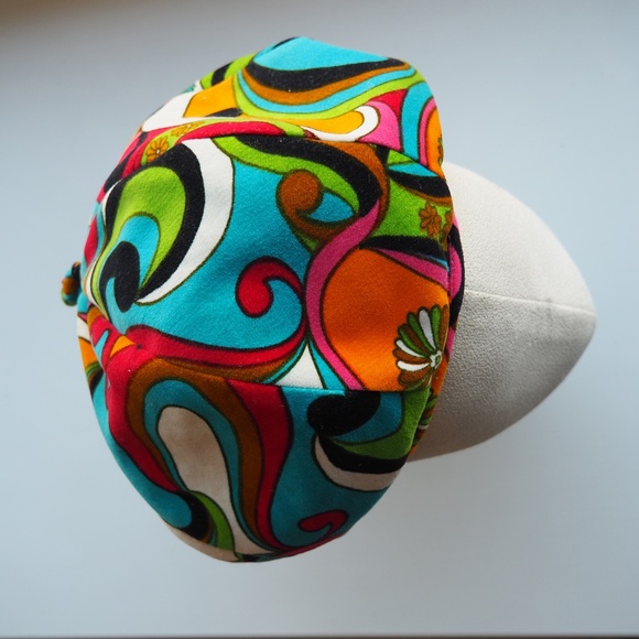 Adolfo II Pucci-esque velvet hat - Picture 4 of 7